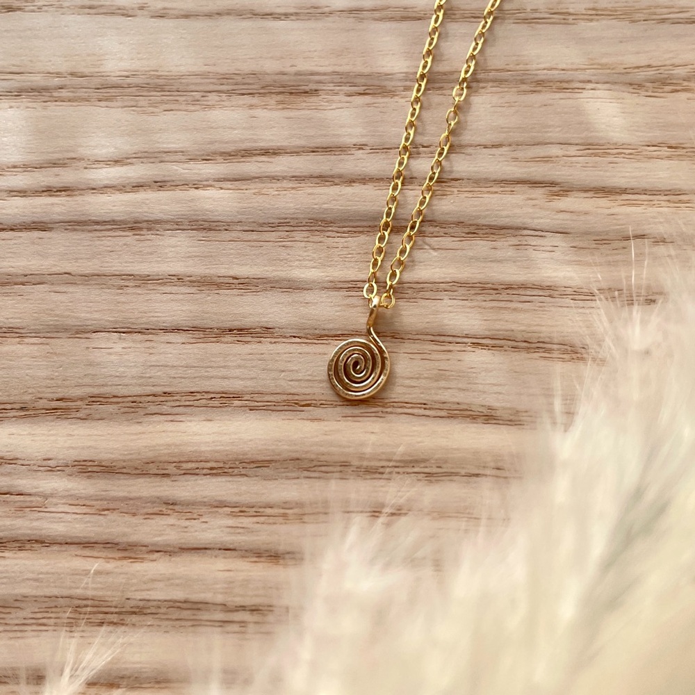 14k Gold Filled Spiral Pendant Necklace